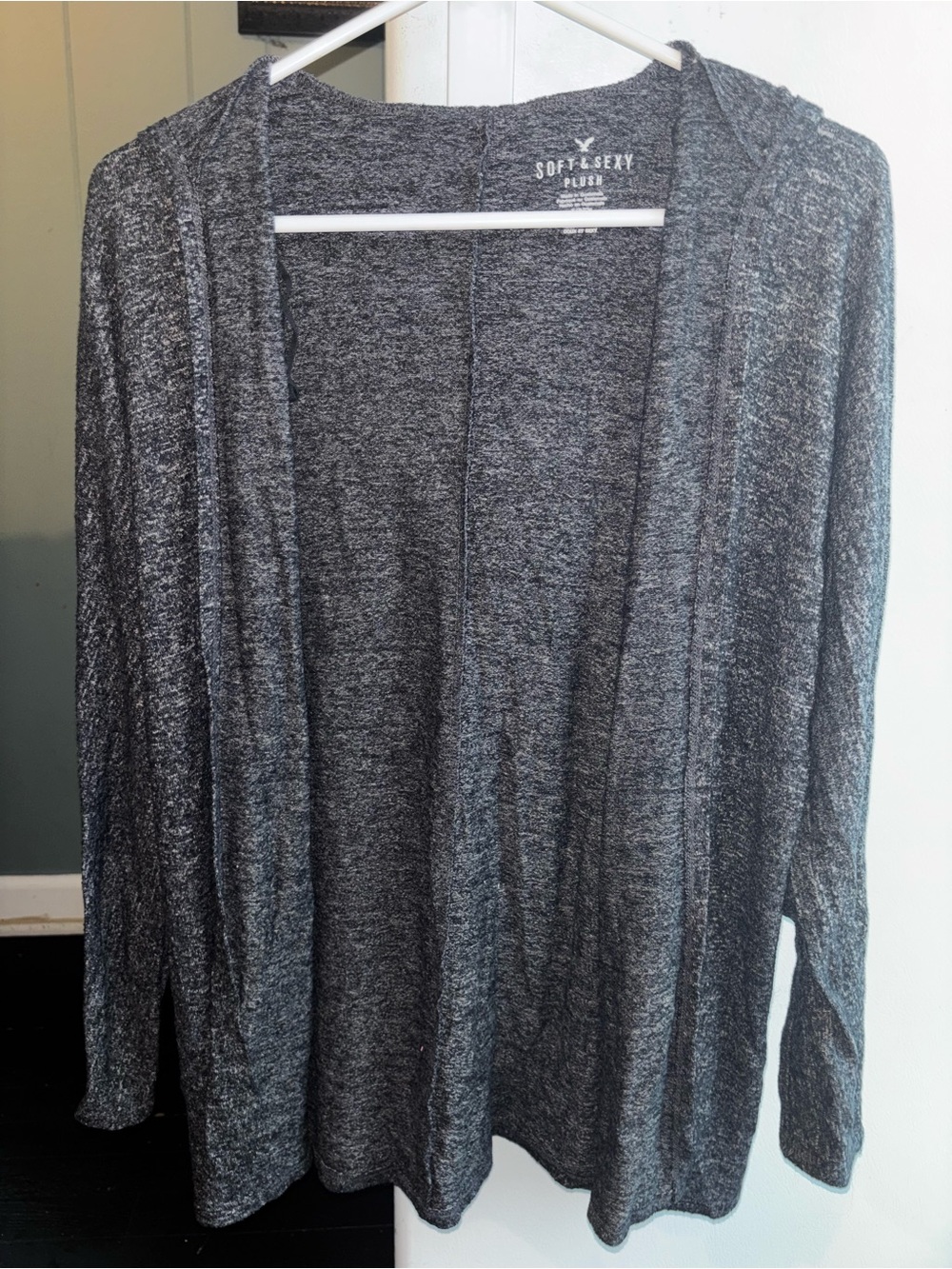 Plush AMERICAN EAGLE Gray cardigan